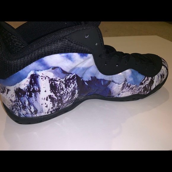 Blue ombré foamposites